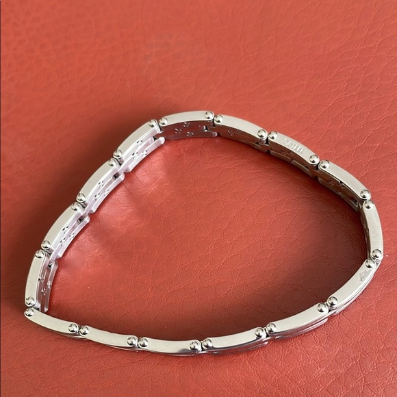 Adjustable stainless steel bracelet - Picture 2 of 3